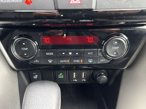 Used 2024 Mitsubishi Eclipse Cross SEL AWD/4WD image 15