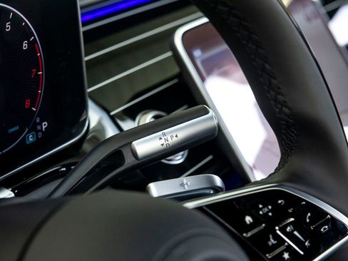 New 2026 Mercedes-Benz S 580 4MATIC Sedan image 17