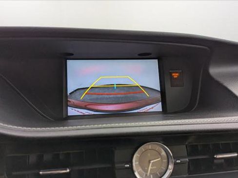 Used 2015 Lexus ES 350 w/ Premium Package FWD image 24