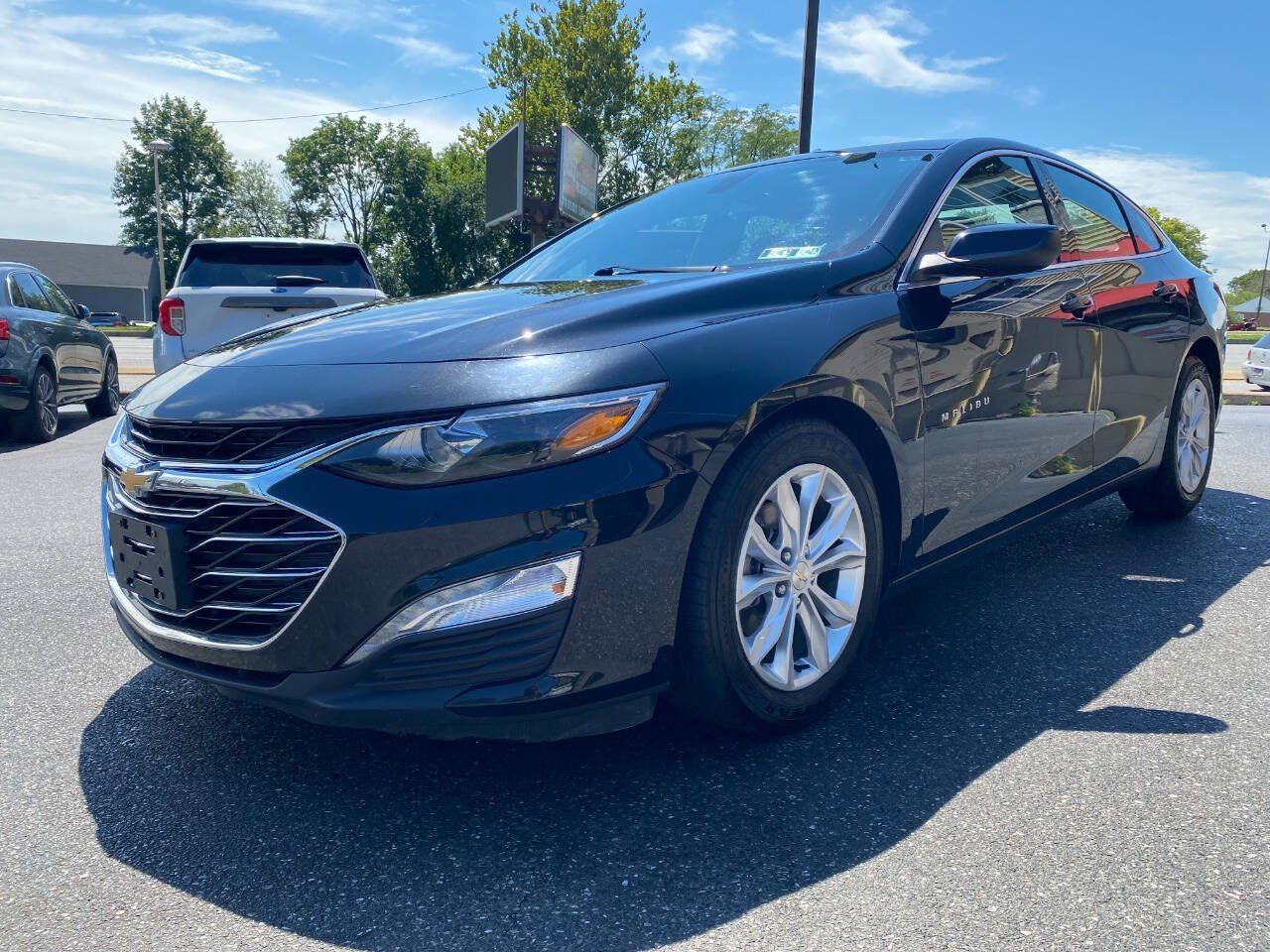 Used 2019 Chevrolet Malibu Hybrid FWD image 7