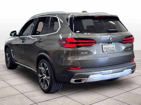 Used 2026 BMW X5 xDrive50e w/ Executive Package AWD/4WD image 14