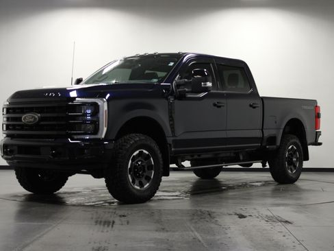 Used 2024 Ford F250 Lariat w/ Lariat Ultimate Package AWD/4WD image 8