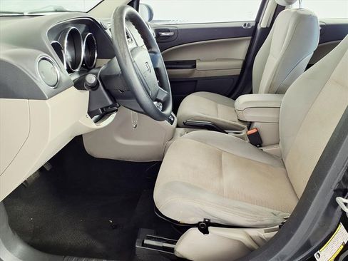 Used 2010 Dodge Caliber Mainstreet image 15