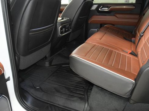 Used 2024 GMC Sierra 3500 Denali Ultimate image 47