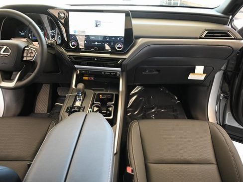 New 2025 Lexus TX 350 AWD image 8