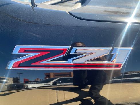 Used 2019 Chevrolet Silverado 1500 RST AWD/4WD image 14