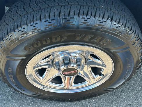 Used 2014 GMC Sierra 1500 2WD Double Cab w/ Sierra Appearance Package image 15