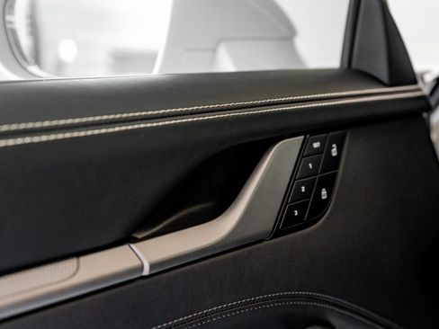 Certified 2024 Porsche 911 Carrera 4S w/ Sport Package image 19