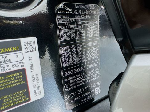 Used 2025 Jaguar F-PACE R-Dynamic S image 24