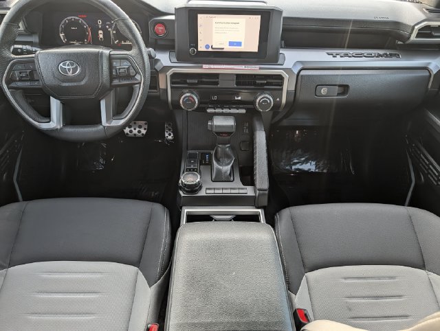 Used 2025 Toyota Tacoma TRD Sport AWD/4WD image 10