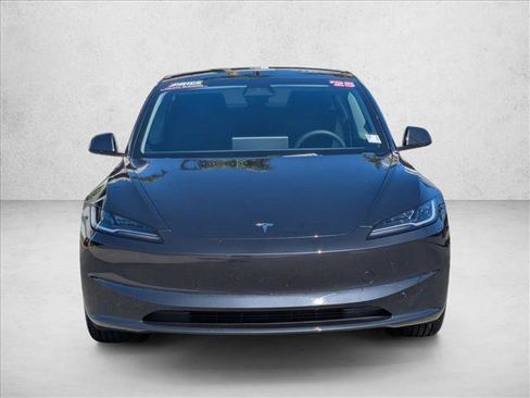 Used 2025 Tesla Model 3 Long Range RWD image 2