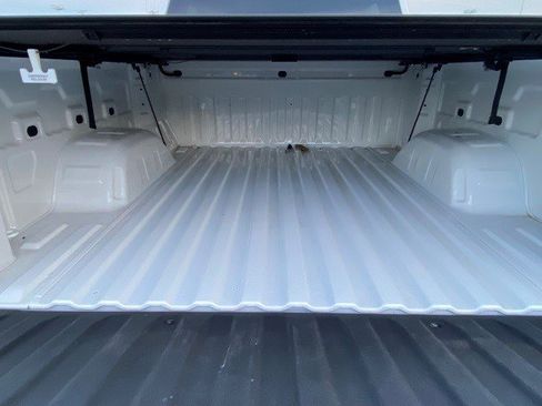 Certified 2025 Chevrolet Silverado 1500 Custom image 6