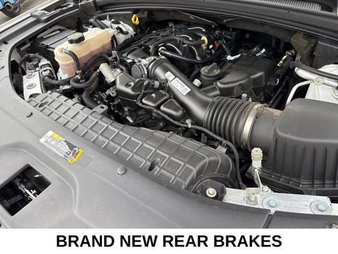Used 2023 Jeep Grand Cherokee Altitude AWD/4WD image 29