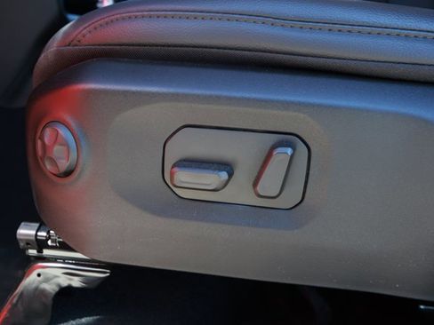 New 2026 Jeep Wrangler Sahara AWD/4WD image 22
