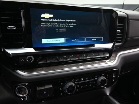 New 2026 Chevrolet Silverado 2500 LTZ w/ LTZ Convenience Package AWD/4WD image 15