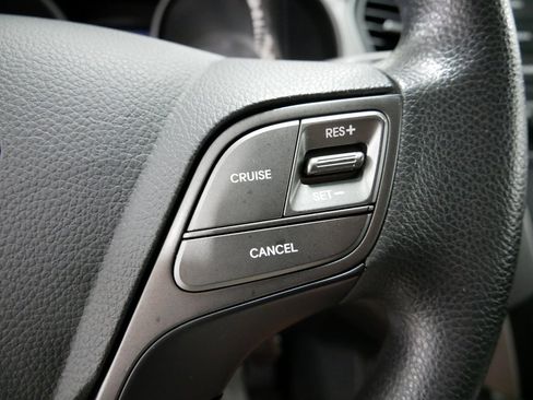 Used 2017 Hyundai Santa Fe Sport image 25