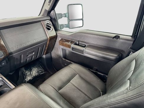 Used 2016 Ford F450 Platinum AWD/4WD image 24