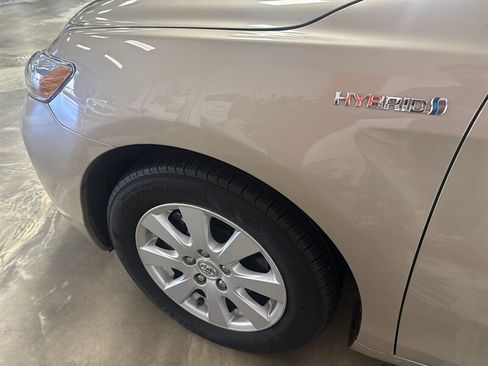 Used 2009 Toyota Camry Hybrid FWD image 10