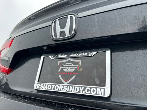 Used 2018 Honda Accord Sport image 21
