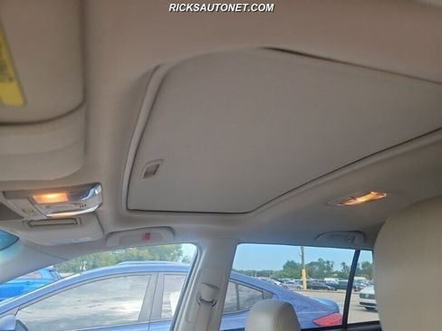 Used 2013 Subaru Outback 2.5i Limited image 13