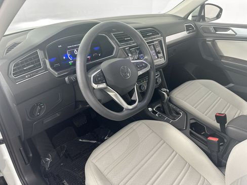 Used 2023 Volkswagen Tiguan S FWD image 9