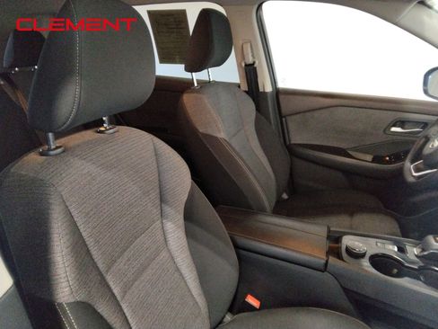 Used 2021 Nissan Rogue SV AWD/4WD image 37