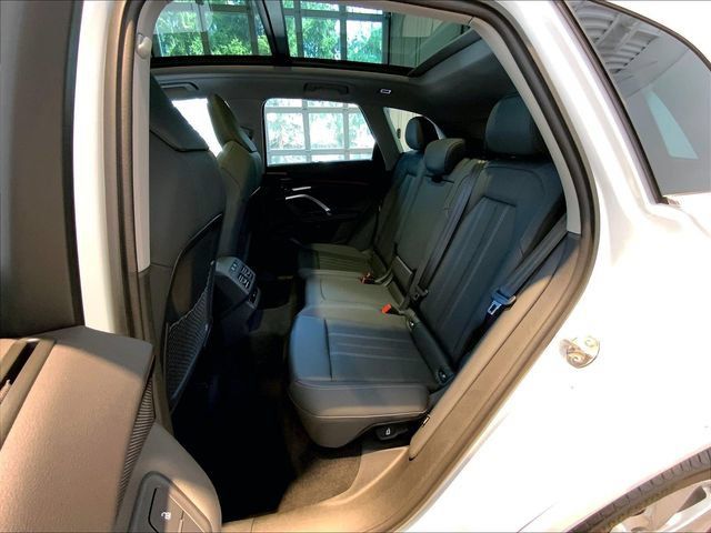 Certified 2025 Audi Q5 Premium w/ Premium Plus AWD/4WD image 23