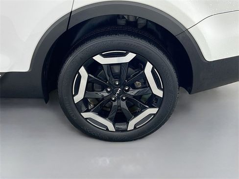 Used 2023 Kia Telluride S image 37