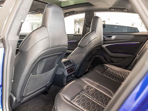 Used 2022 Audi RS 7 Sportback w/ RS 7 Executive Package AWD/4WD image 34