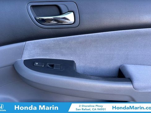 Used 2003 Honda Accord LX image 20