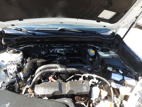 Used 2017 Subaru Forester 2.5i w/ Alloy Wheel Package image 13