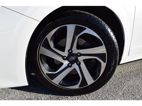Used 2021 Subaru Legacy Limited image 11