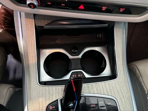 Used 2023 BMW X7 M60i w/ Executive Package AWD/4WD image 19