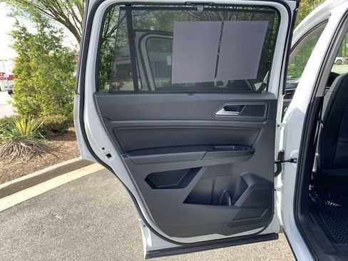 Used 2019 Volkswagen Atlas SE image 15