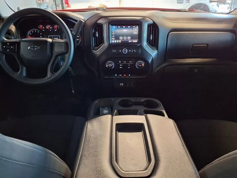 Used 2020 Chevrolet Silverado 1500 Custom Trail Boss w/ Custom Convenience Package image 16