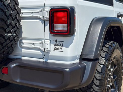 Used 2026 Jeep Wrangler Unlimited Sport AWD/4WD image 13