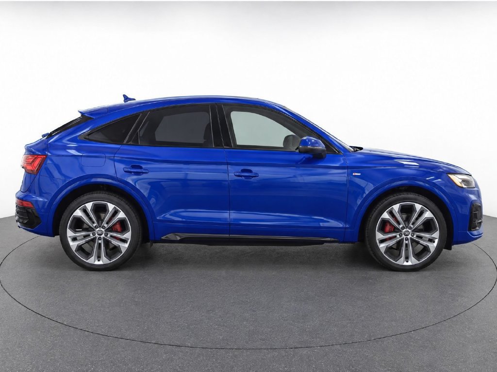 Used 2024 Audi Q5 2.0T Premium Plus w/ Premium Plus Package AWD/4WD image 4