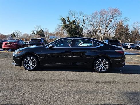 Used 2021 Lexus ES 350 w/ Premium Package image 4