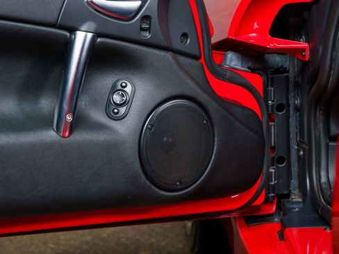 Used 2004 Dodge Viper SRT-10 RWD image 86