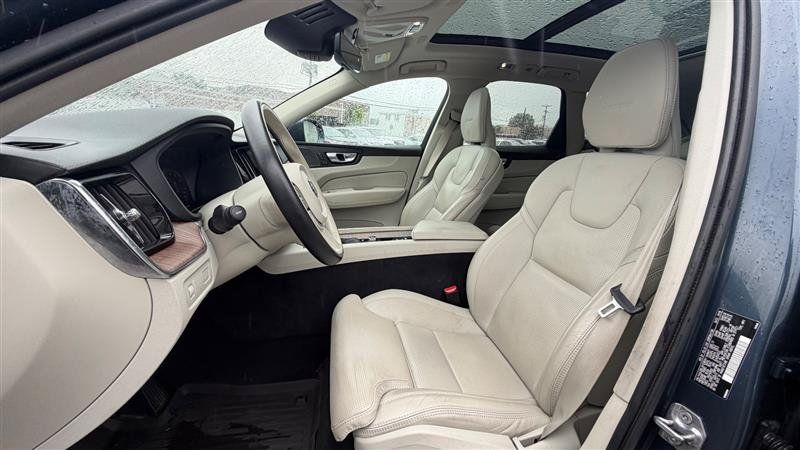 Used 2019 Volvo XC60 T6 Inscription w/ Protection Package AWD/4WD image 23