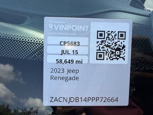 Used 2023 Jeep Renegade Latitude AWD/4WD image 42