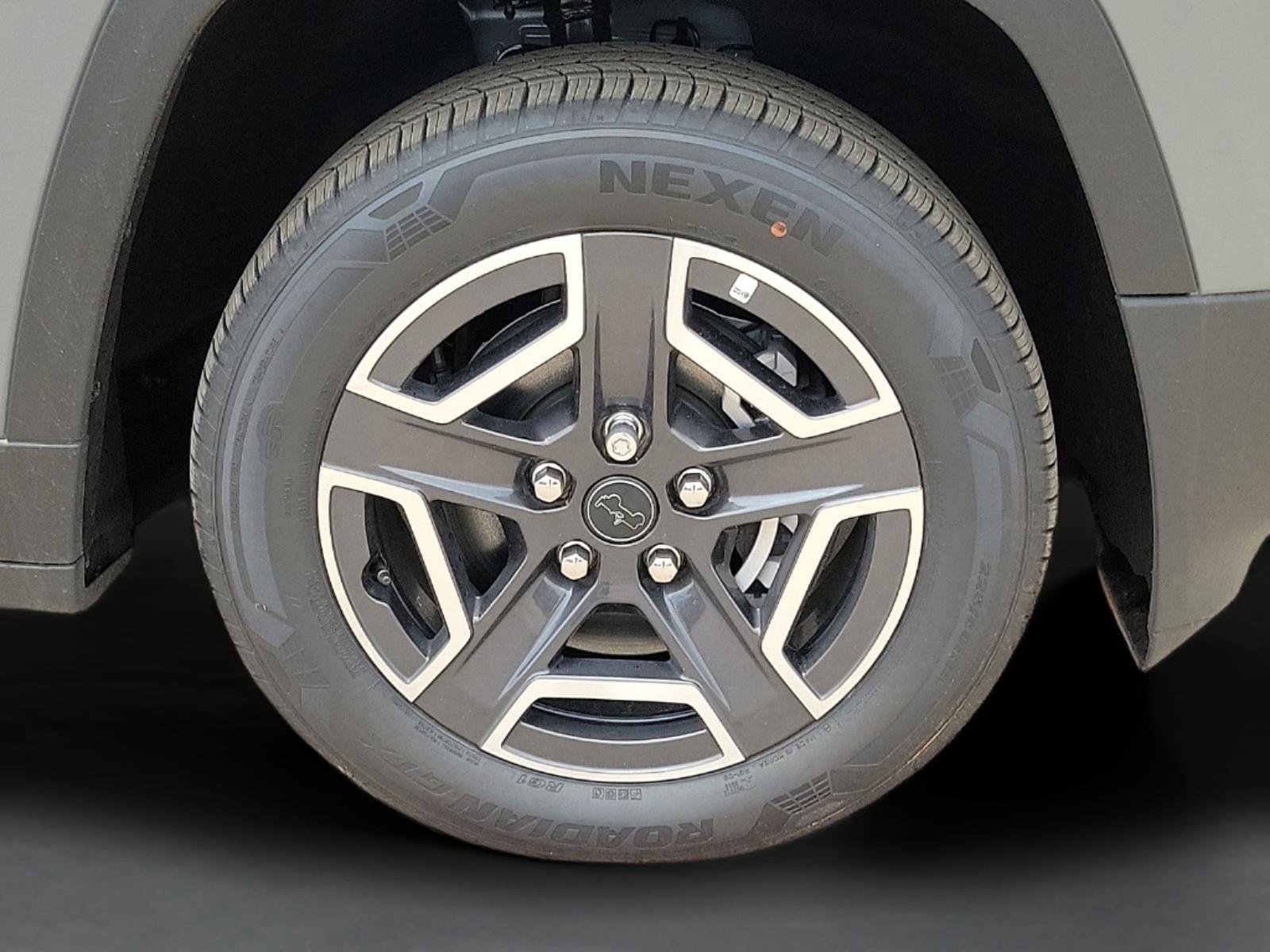 New 2026 Jeep Cherokee Laredo AWD/4WD image 7