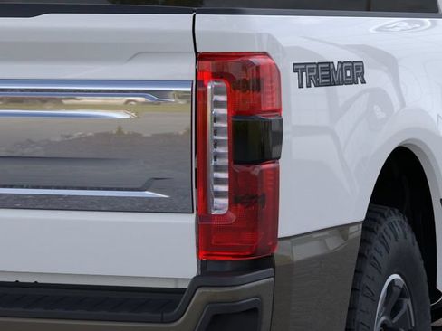 New 2026 Ford F250 King Ranch w/ Tremor Off-Road Package AWD/4WD image 21