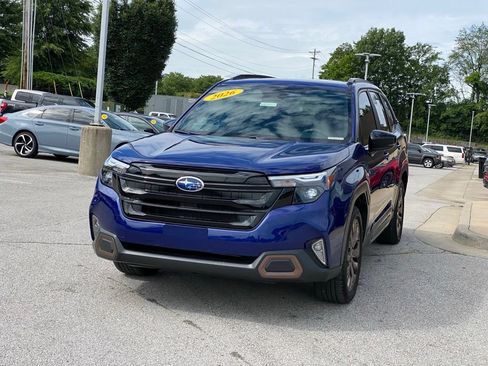 Used 2026 Subaru Forester Sport AWD/4WD image 3