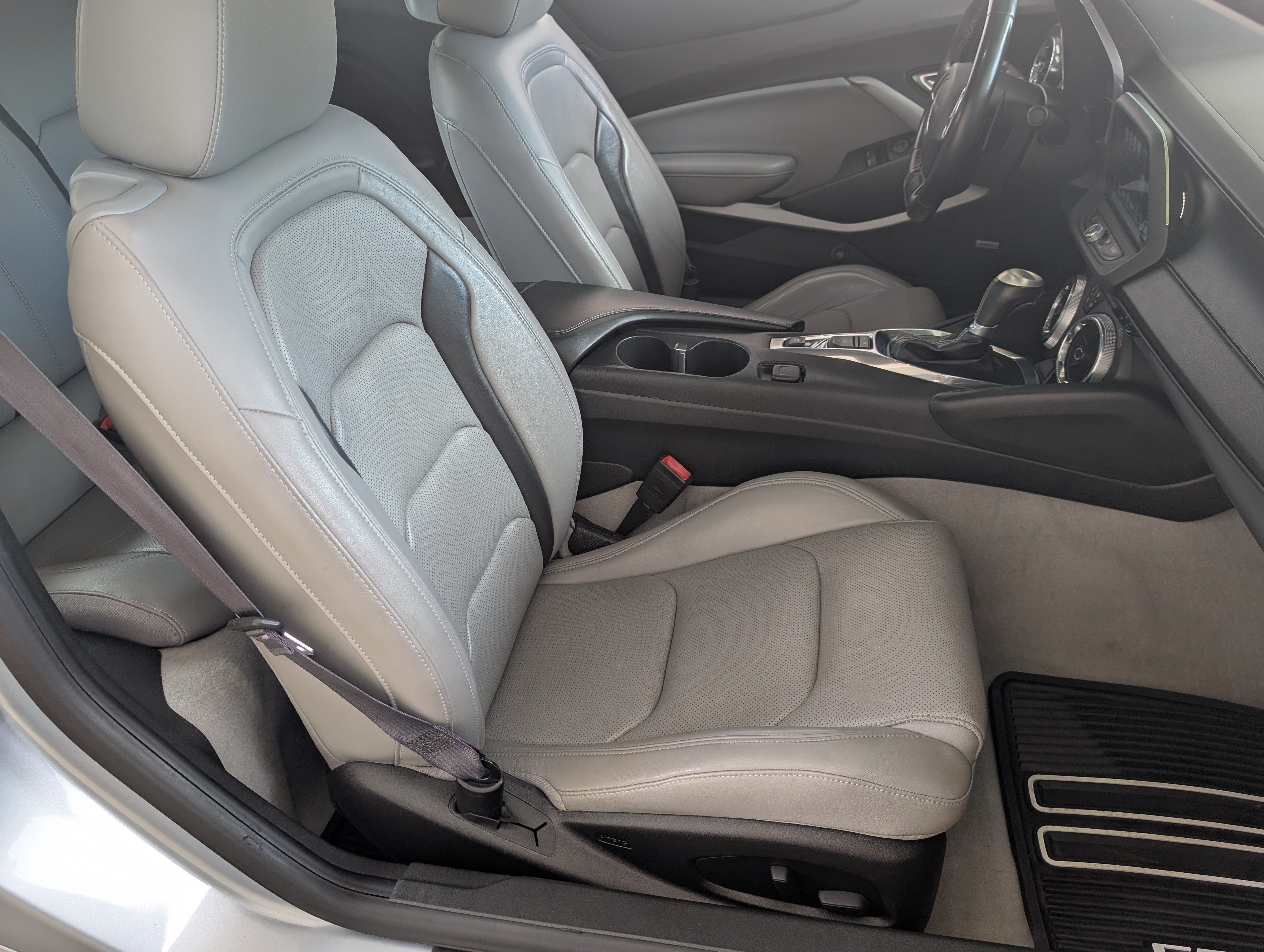 Used 2017 Chevrolet Camaro LT w/ RS Package RWD image 18