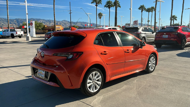 Used 2025 Toyota Corolla SE w/ SE Package FWD image 25