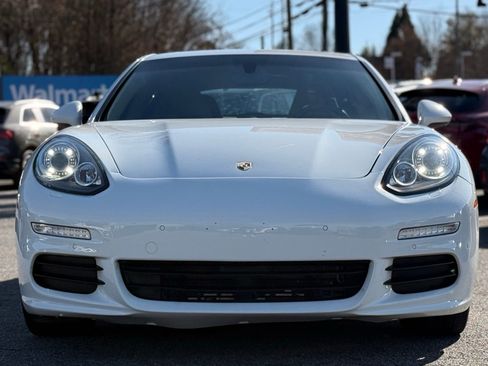 Used 2016 Porsche Panamera Edition image 8