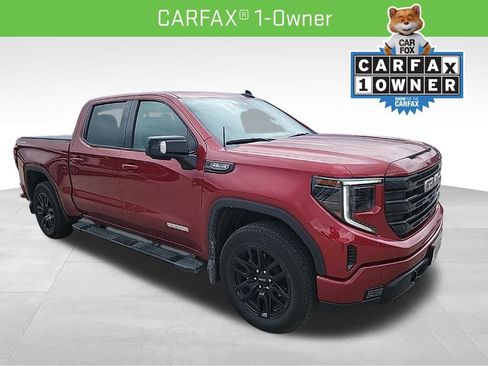 Used 2024 GMC Sierra 1500 Elevation w/ Elevation Premium Package AWD/4WD image 4
