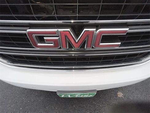 New 2026 GMC Yukon Elevation w/ LPO, Floor Liner Package image 32