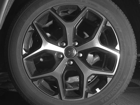 Used 2025 Jeep Compass Limited image 14